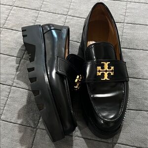 Tory Burch Black Leather Loafers with Gold Emblem